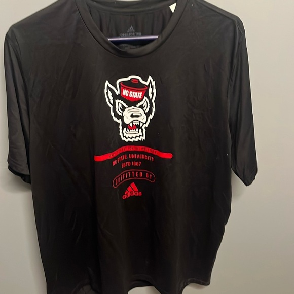 NC State Wolfpack adidas Black Wolfhead Creator T-Shirt - Picture 1 of 5